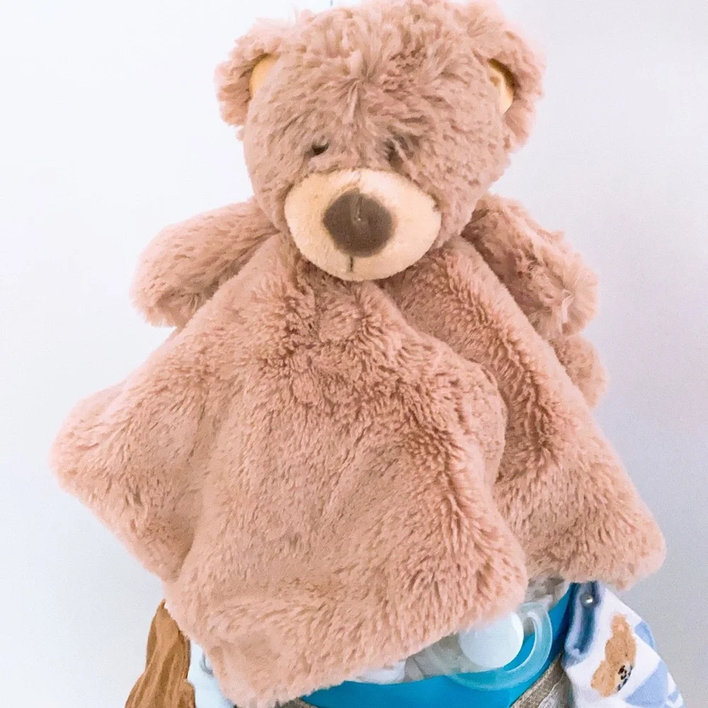 Teddy Bear Diaper Cake